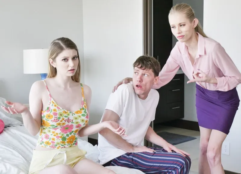 Mẹ kế bắt con gái riêng của ông chồng quan hệ với cậu con trai